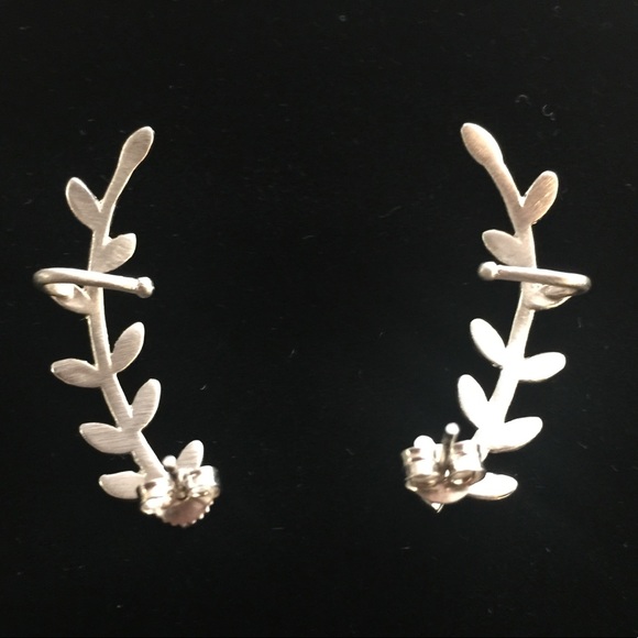 NWOT Vicenza Sterling Silver Vine Ear Climbers - Picture 3 of 8